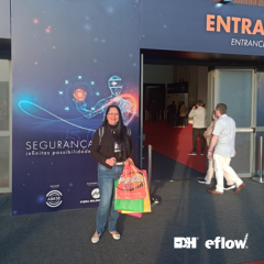 Gerente da Dh Eflow na entrada da Exposec